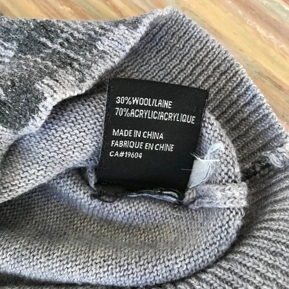 Urban Behavior Grey Plaid Check Pullover V-Neck Sweater Vest Acrylic/Wool - Picture 4 of 6